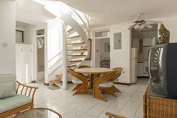 Crystal Beach Apartment At Seacastles Μοντέγκο Μπέυ 0*,  Τζαμάικα